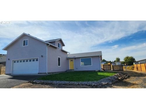 1335 Childers Rd, Arlington, OR, 97812-2029 | Card Image