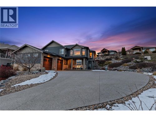 529 Whitecourt Pl, Vernon, BC, V1B4B1 | Card Image