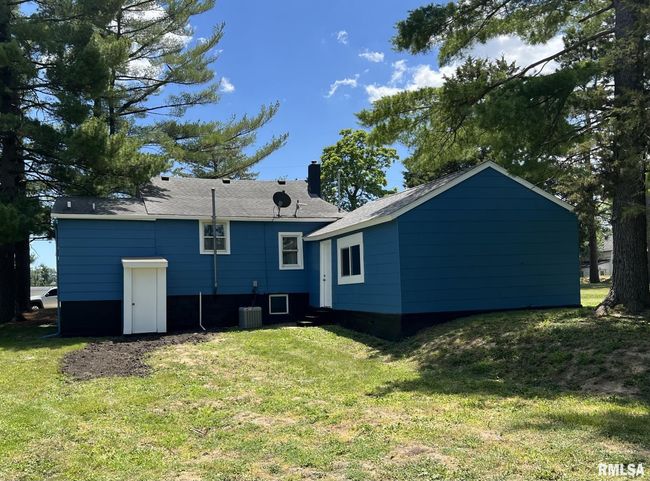 700 Willow St, House other with 2 bedrooms, 1 bathrooms and null parking in Kewanee IL | Image 4
