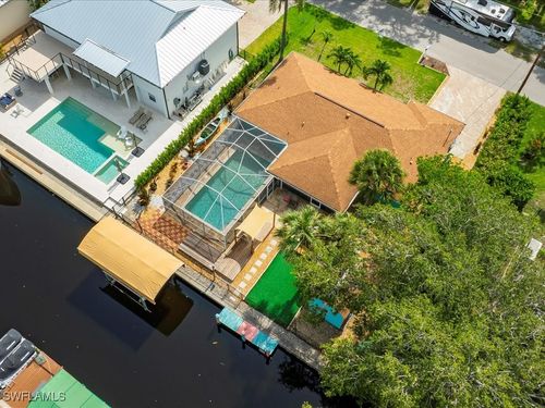 27261 Galleon Dr, BONITA SPRINGS, FL, 34135-4442 | Card Image