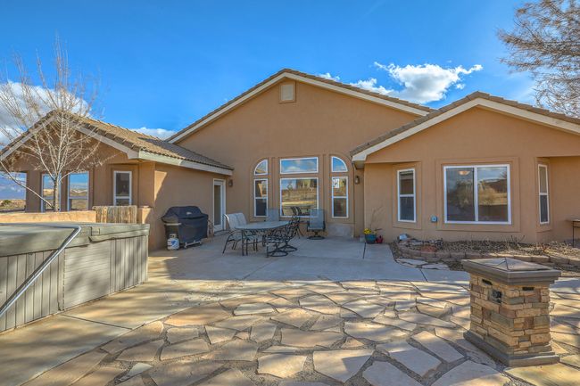 2509 Flagstone Road Ne, House other with 4 bedrooms, 1 bathrooms and null parking in Rio Rancho NM | Image 27