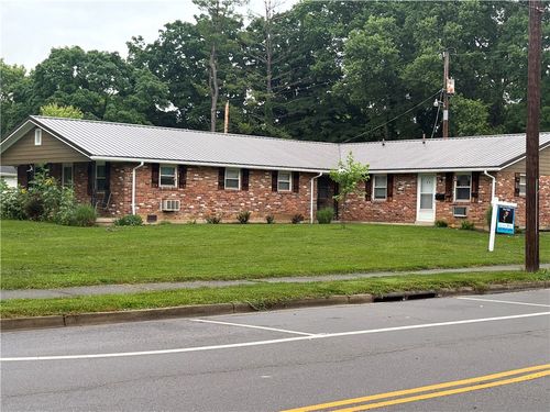72 Main St, Bellbrook, OH, 45305-1933 | Card Image