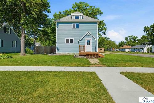 90 Nw 5th Avenue, Wells, MN, 56097 | Card Image
