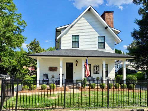 129 Bryant St, Belmont, NC, 28012-3815 | Card Image