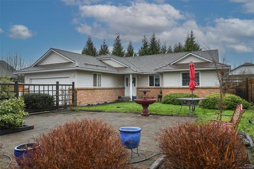 1331 Coast View Dr, Comox, BC, V9M3S7 | Card Image
