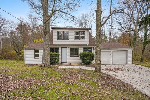 14721 Zenith Dr, Newbury, OH, 44065-9647 | Card Image