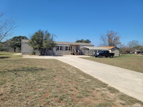 29 N Creek Loop, Comfort, TX, 78013-2721 | Card Image