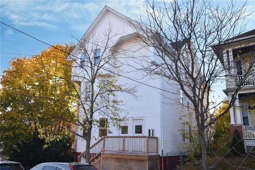 58 Roanoke St, Providence, RI, 02908-4136 | Card Image