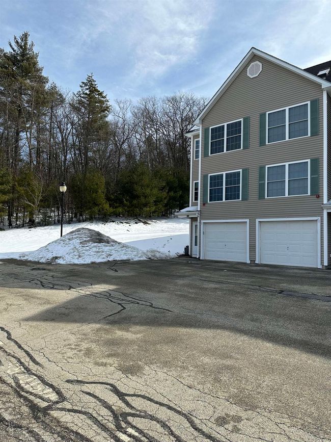 A - 23A Tammy Ct, Townhouse with 2 bedrooms, 2 bathrooms and null parking in Hudson NH | Image 4