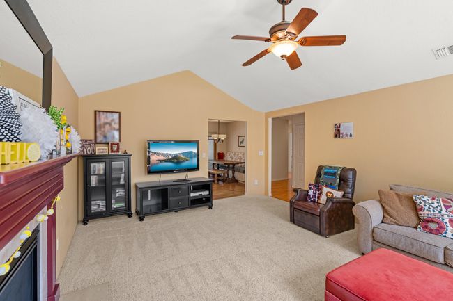 329 phoenix hills dr, phoenix-10 | Image 11