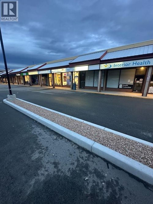 3048 Skaha Lake Rd, Penticton, BC, V2A7H2 | Card Image