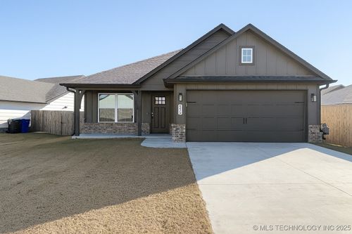 6619 S 18th Pl, Broken Arrow, OK, 74011-7480 | Card Image