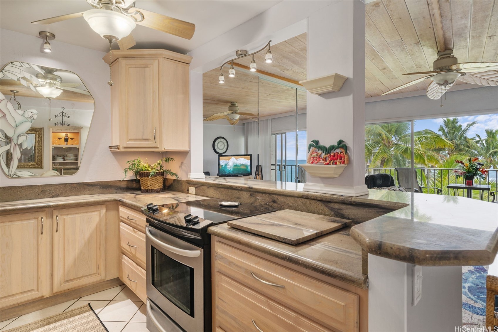 Residential in Waianae 4