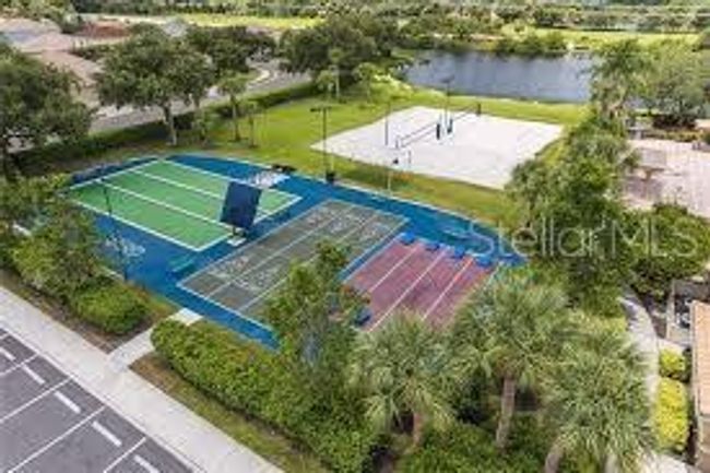 UNIT-102 - 803 Fairwaycove Ln, Condo with 2 bedrooms, 2 bathrooms and null parking in BRADENTON FL | Image 33