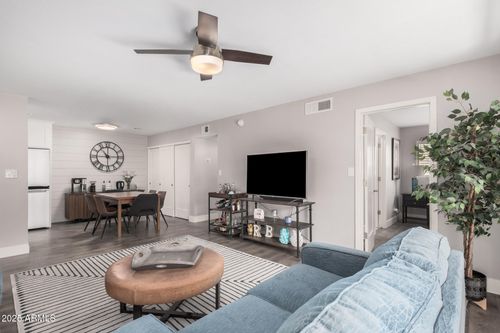 1136-6480 N 82nd St, Scottsdale, AZ, 85250-5658 | Card Image