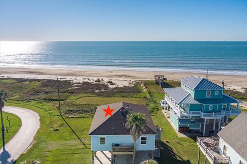 929 Bahama Dr, Crystal Beach, TX, 77650-3431 | Card Image