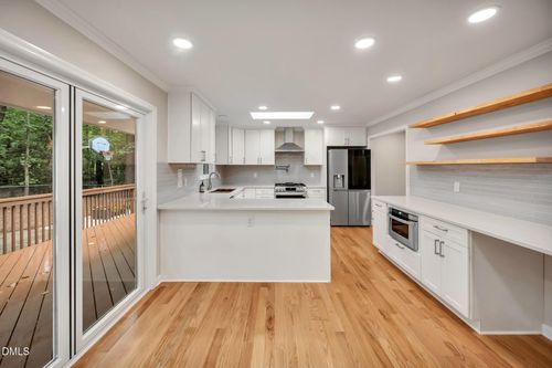 807 Ellynn Dr, Cary, NC, 27511-4618 | Card Image