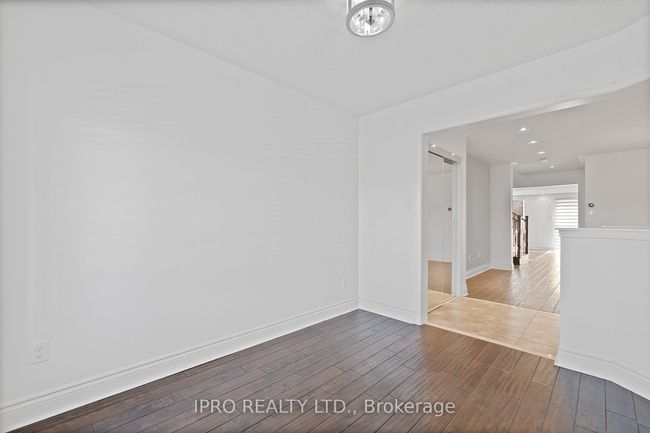 470 Savoline Blvd, House attached with 4 bedrooms, 3 bathrooms and 2 parking in Milton ON | Image 10