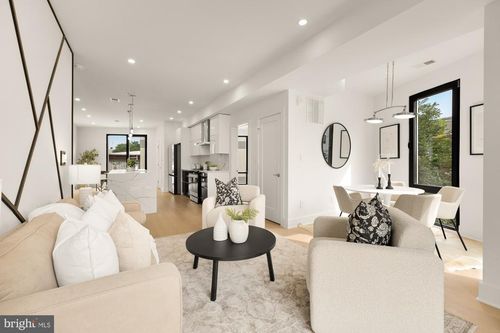 1850 Capitol Ave Ne, WASHINGTON, DC, 20002-1760 | Card Image