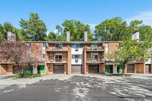 801 Mountainside Dr, Southfields, NY, 10975-2631 | Card Image