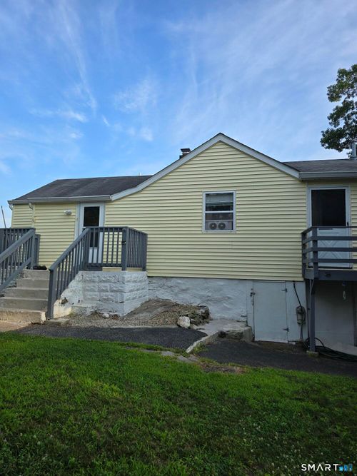 68 Oronoque Trail, Shelton, CT, 06484 | Card Image