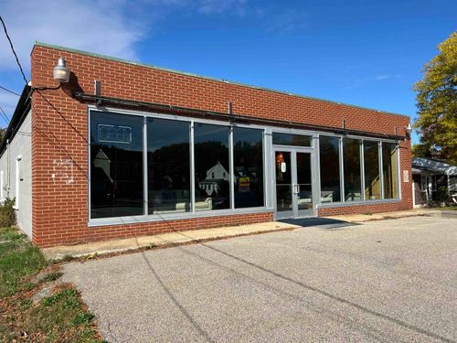 143 State Rd, Kittery, ME, 03904-1519 | Card Image