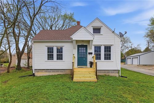 600 W Mechanic St, Harrisonville, MO, 64701-1612 | Card Image