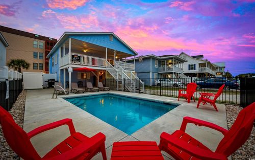 213 30th Ave N, North Myrtle Beach, SC, 29582-1806 | Card Image