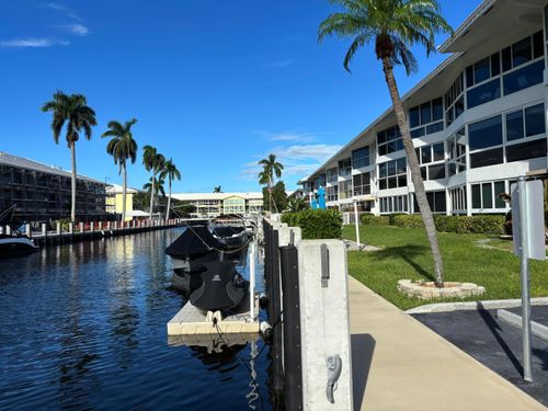 205-3050 Ne 48th St, Fort Lauderdale, FL, 33308-4926 | Card Image