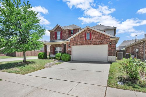 15724 Landing Creek Ln, Roanoke, TX, 76262-3385 | Card Image