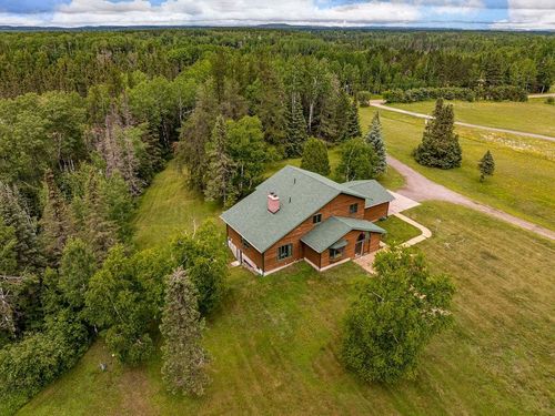 9614 E Hayes Rd, Mountain Iron, MN, 55768-8112 | Card Image