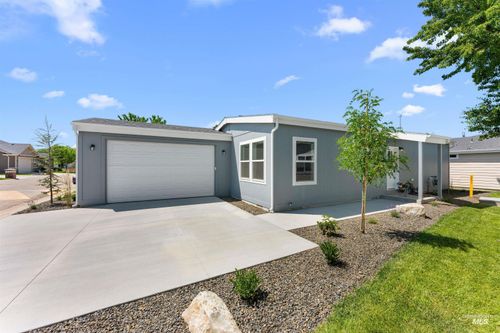 lot-208-421 S Curtis Rd, Boise, ID, 83705-1074 | Card Image