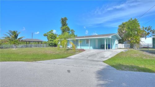 12055 Matlacha Blvd, MATLACHA ISLES, FL, 33991-1681 | Card Image