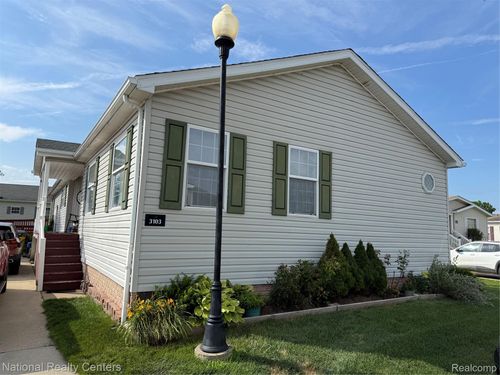 3103 Cromwell St, Northville, MI, 48167-8680 | Card Image