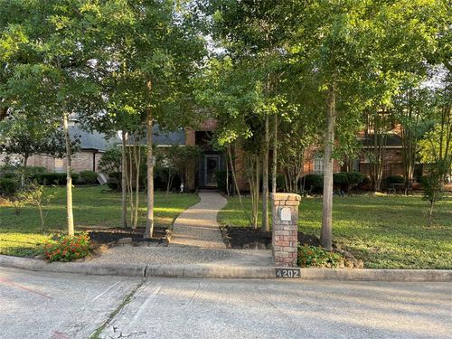 4202 Astwood Ct, Houston, TX, 77068-1001 | Card Image