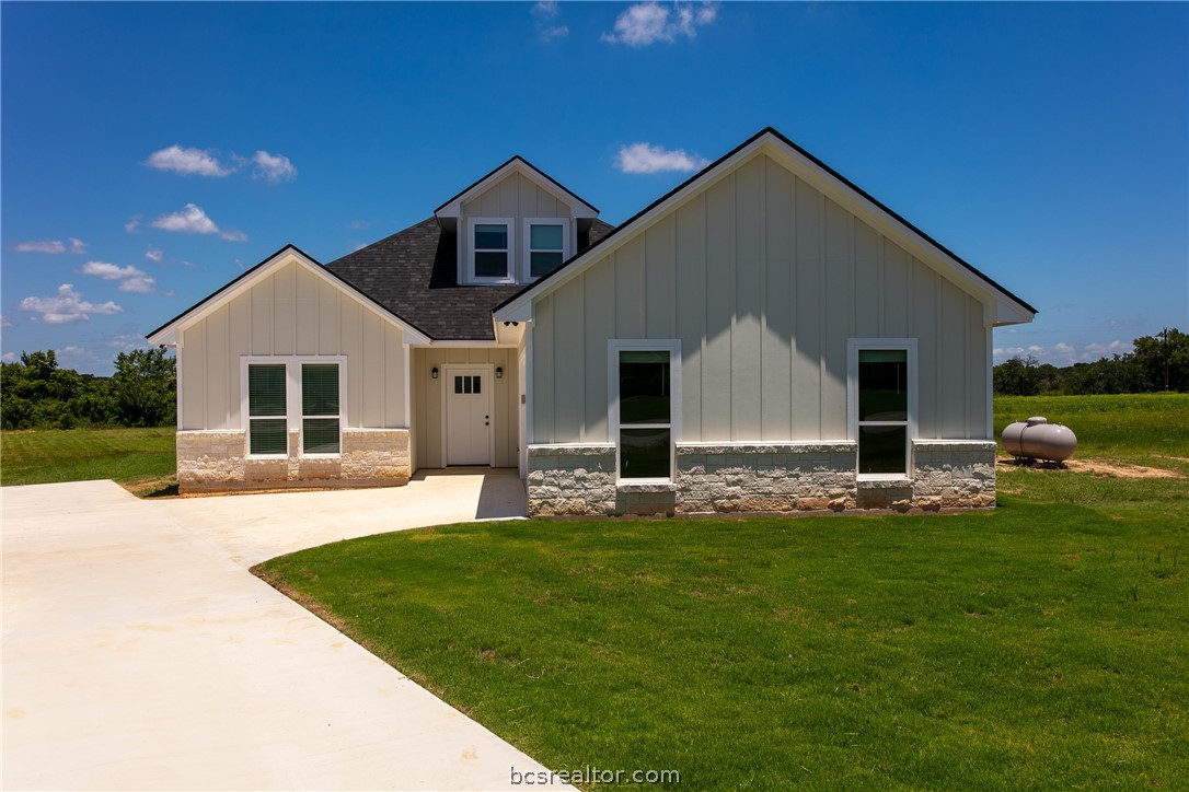 Mimosa Ln, Franklin, TX 77856