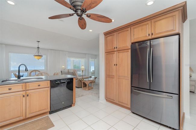 Kitchen | Image 14
