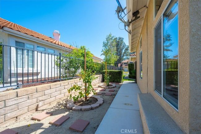 side yard | Image 32