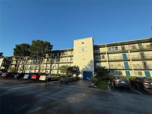 402c-301 Sw 135th Ave, Pembroke Pines, FL, 33027-2048 | Card Image