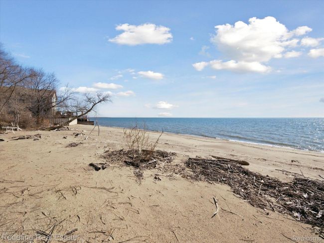 6730 Lakeshore Dr, House other with 3 bedrooms, 3 bathrooms and null parking in Newport MI | Image 43
