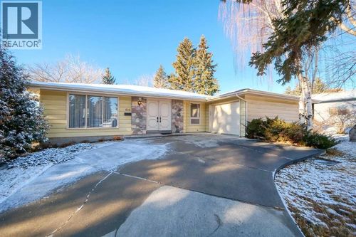 616 Dalmeny Hill Nw, Calgary, AB, T3A1T6 | Card Image