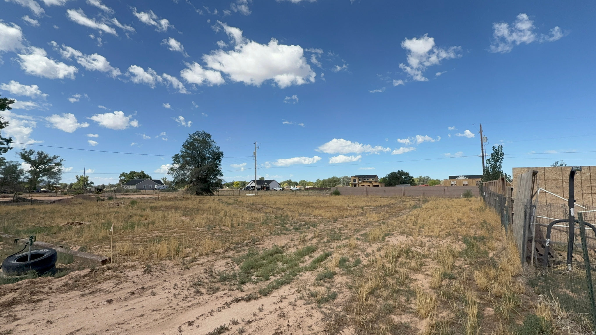 Land in Enoch