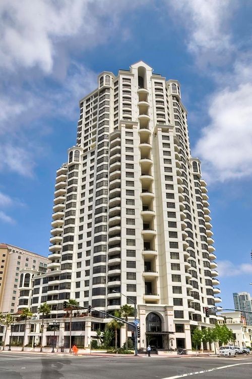 2503-700 W Harbor Dr, San Diego, CA, 92101-7759 | Card Image
