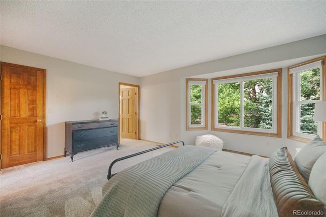 Primary Bedroom | Image 26