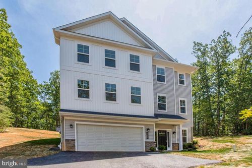 1237 Spruce Ave, SHADY SIDE, MD, 20764-9562 | Card Image