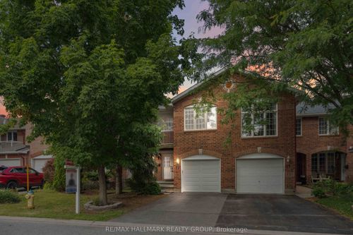 27 Wallsend Ave, Kanata, ON, K2K3K7 | Card Image