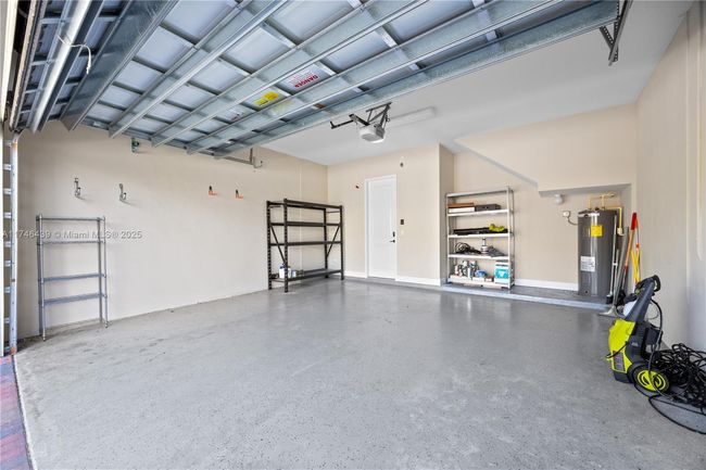 3346 W 96 Th Pl, House other with 3 bedrooms, 3 bathrooms and null parking in Hialeah FL | Image 18