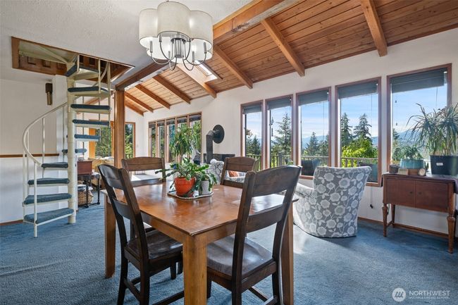 61 E Mount Ellinor Ct, House other with 2 bedrooms, 2 bathrooms and 2 parking in Union WA | Image 12