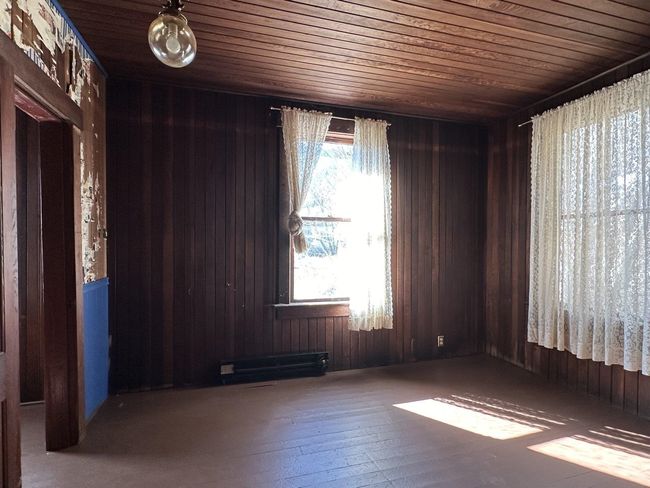 31010 Trans Canada Highway, House other with 5 bedrooms, 2 bathrooms and null parking in Yale BC | Image 9