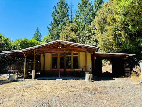 2505 Huckleberry Ln, Whitethorn, CA, 95589 | Card Image